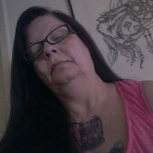 Meet your Posher, Leeann